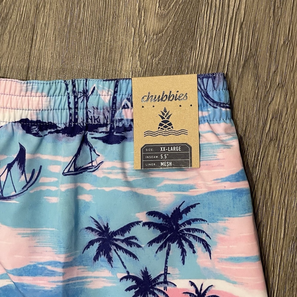 Chubbies Swim Trunks 5.5" Men's 2XL Ticket To Tides Beach Palm Boats Mesh Lined - Picture 2 of 7